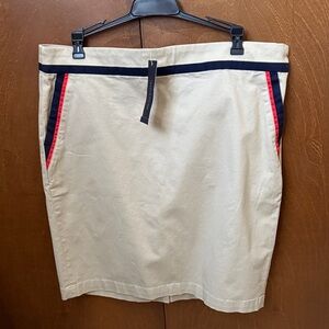 Tommy Hilfinger NWT Khaki Skirt Red & Navy Accents Sz 12. Ret $54.50